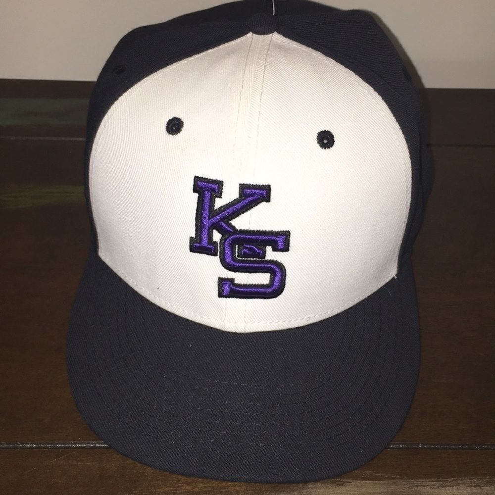 Nike Kansas State Wildcats True Baseball Fitted sewn raised logo Hat Cap 7 3/4